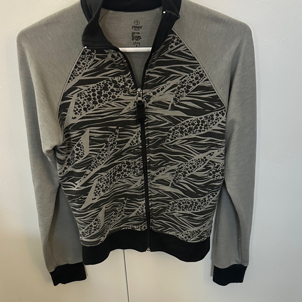 Zumba Women’s Gray and Black Animal Print Zip-Up Jacket-Small